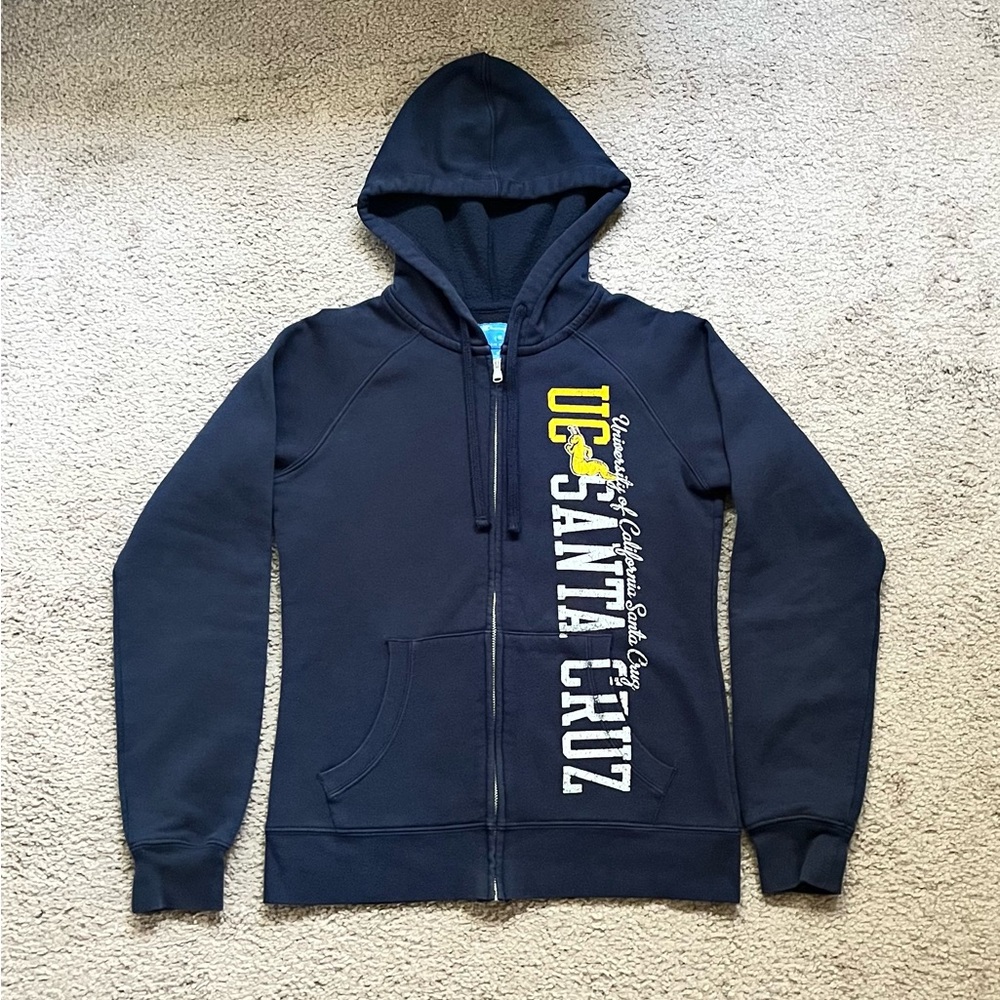 UC Santa Cruz women’s champion zip-up hoodie in size small.